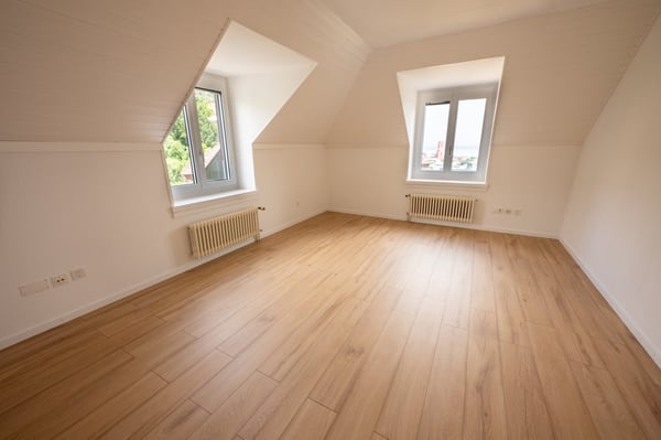 Magnifique appartement de 3.5 pièces rénové, 95 m², Gare de Neuchâtel 3