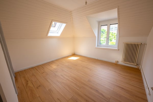 Magnifique appartement de 3.5 pièces rénové, 95 m², Gare de Neuchâtel 6