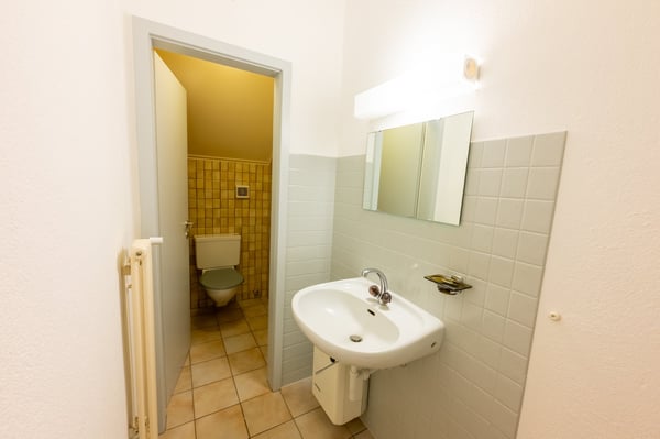 Magnifique appartement de 3.5 pièces rénové, 95 m², Gare de Neuchâtel 7