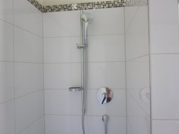 Charmante 4 Zimmer Maisonette Wohnung mit grossem Sonnenbalkon 10