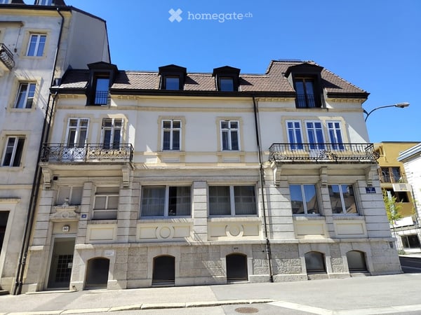IMMEUBLE DE PRESTIGE AU CŒUR DE LA CHAUX-DE-FONDS 2