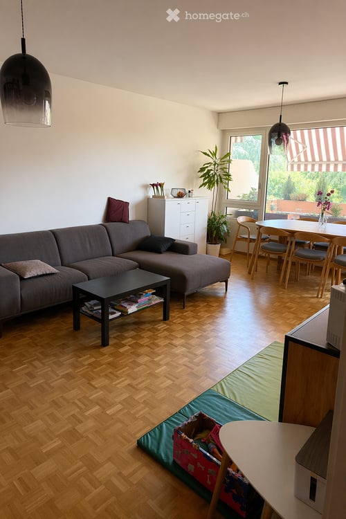 Spacieux appartement de 5 pièces à louer – Route de Frontenex, Genève 1208 2