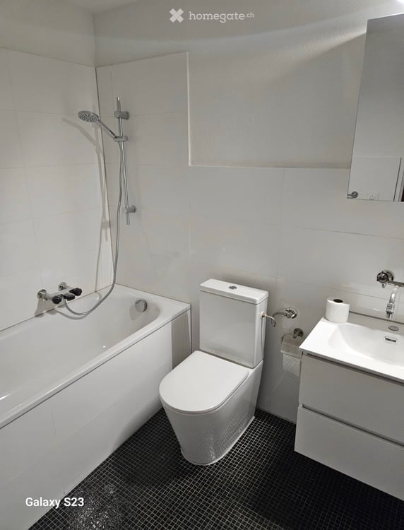 Helle 3.5-Zimmer-Wohnung mit Balkon in Allschwil - ab sofort verfügbar oder nach Vereinbarung 2