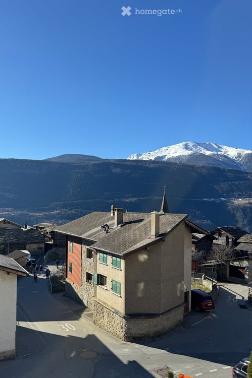 Sonnig mit Aussicht | Wohnküche | 3 separate Zimmer | Balkon+Terrasse | Sauna  /auch WG geeignet 24