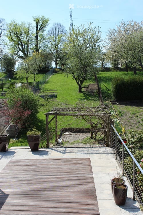 Spacieux triplex de 6.5 pièces à Savigny – Charme et modernité réunis 2