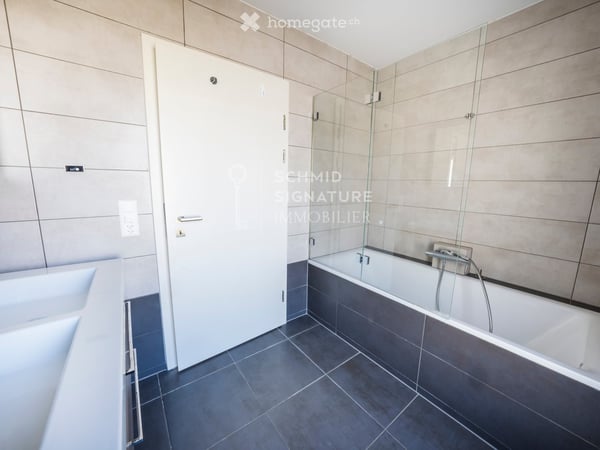 Maison bifamiliale moderne de 6 pièces à Aran – Disponible immédiatement 8