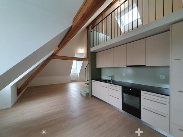 Erstvermietung in tollem Altbau im Champagne Quartier 3