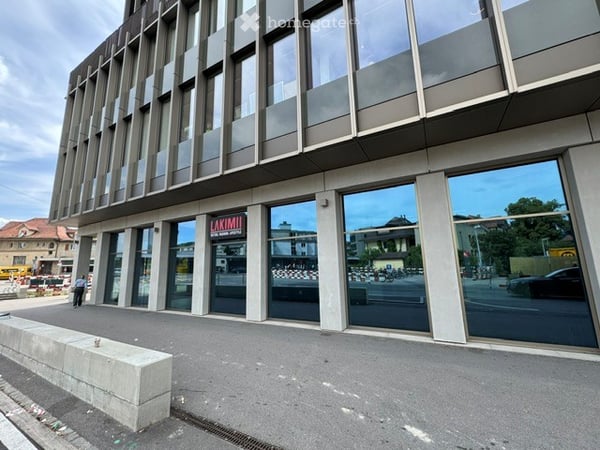 140m2 Moderne Büro-/Verkaufs- oder Gewerbefläche an zentraler Lage in Ostermundigen 2