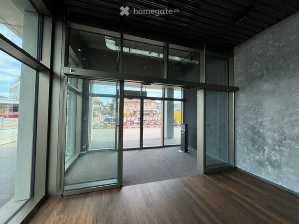 140m2 Moderne Büro-/Verkaufs- oder Gewerbefläche an zentraler Lage in Ostermundigen 6
