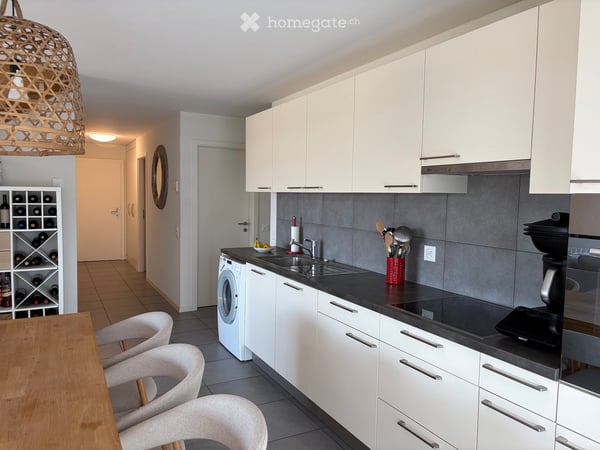 Appartement lumineux de 3,5 pièces avec balcon à Eysins 4