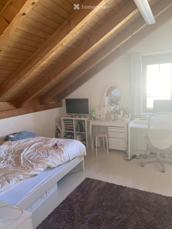 Charmantes 6.5-Zimmer-Einfamilienhaus mit Pool in Hermetschwil-Staffeln 9
