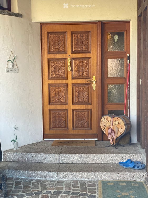 Charmantes 6.5-Zimmer-Einfamilienhaus mit Pool in Hermetschwil-Staffeln 7