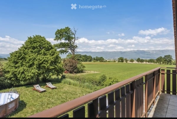 Spacieuse maison familiale de 8 pièces à Soral avec vue et jardin 8