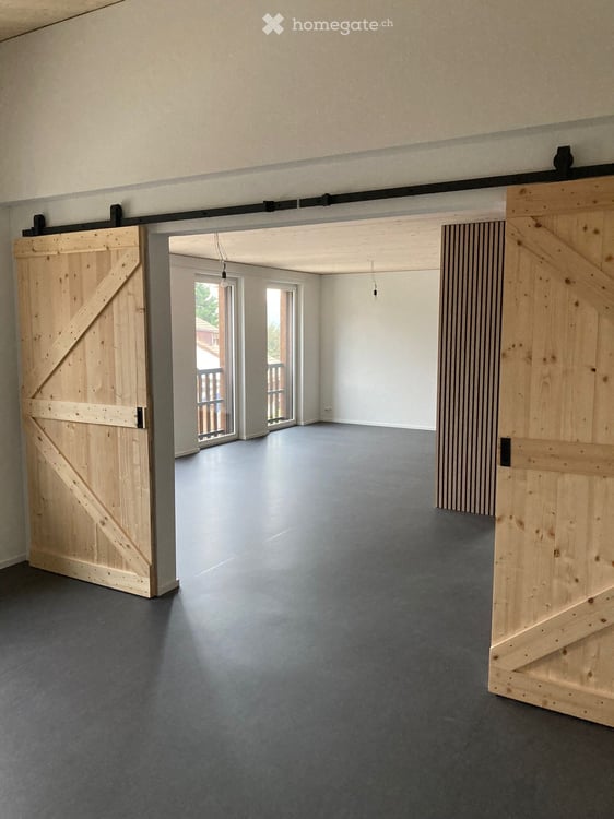Moderne 5.5-Zimmer-Wohnung mit Garage und Balkon in Elsau 10
