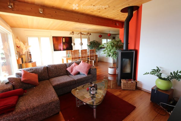 4 1/2 Zimmer DEF-Haus mit separater Studiowohnung und Garten auf der Sonnenterrasse von Thun 4