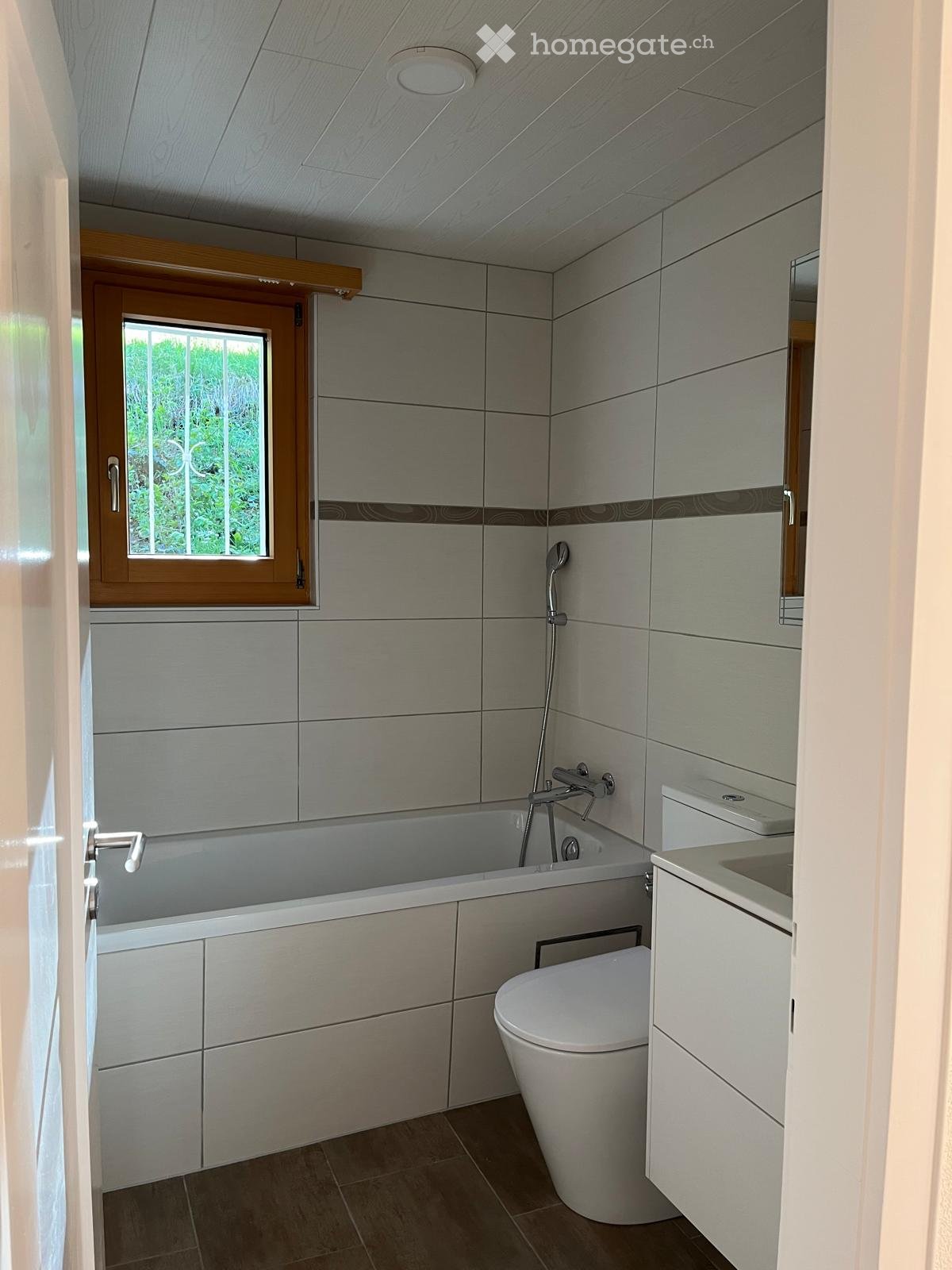 Immobilie in Rümlingen - 10 Zimmer Einfamilienhaus in Rümlingen - Bild 3