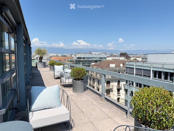 Bureau d'exception à Genève — immense terrasse, vue Jet d'Eau, clé en main, mobilier disponible 27