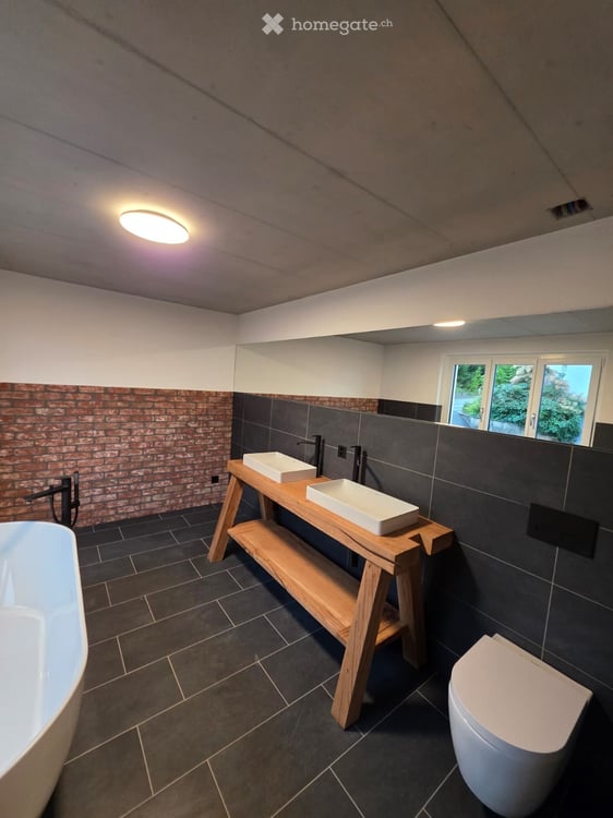Exklusive 7.5-Duplex–Wohnung in Lohn-Ammannsegg 9