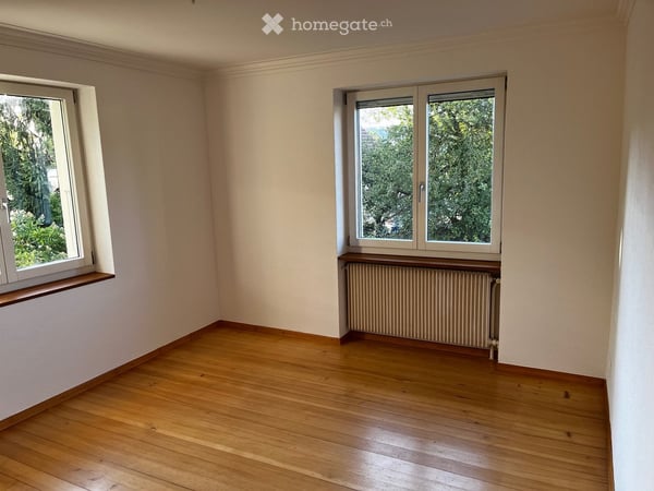 Charmante 5-Zimmer-Wohnung mit Balkon, Hobbyraum und Garten in Finsterhennen 7