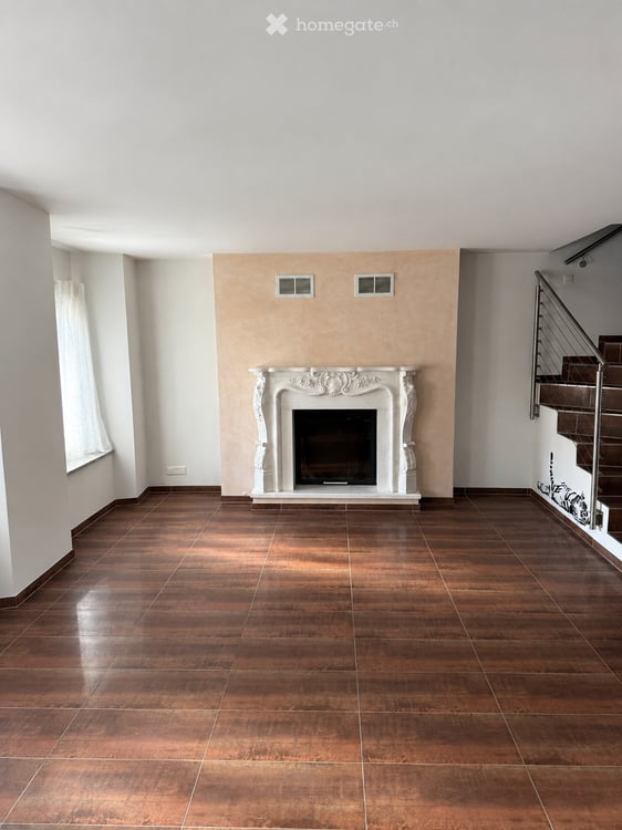 Grosszügige 5½-Zimmer-Maisonettewohnung mit Cheminée, Privatgarten und ausgebautem Dachgeschoss 3