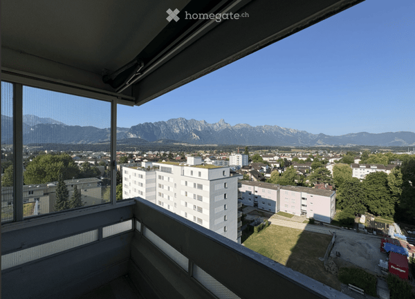 Wohnen über den Dächern von Thun – renovierte 3.5-Zimmer-Wohnung im 9. Stock 2