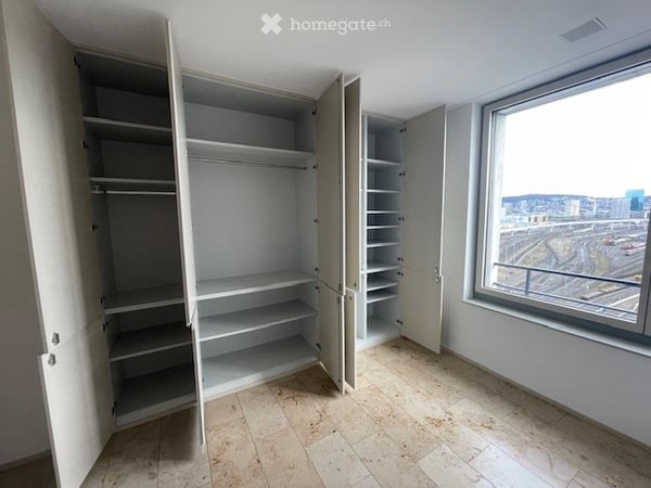 MitbewohnerIn gesucht für 4.5-Zimmer Wohnung (luxuriös, 13. Stock) 7