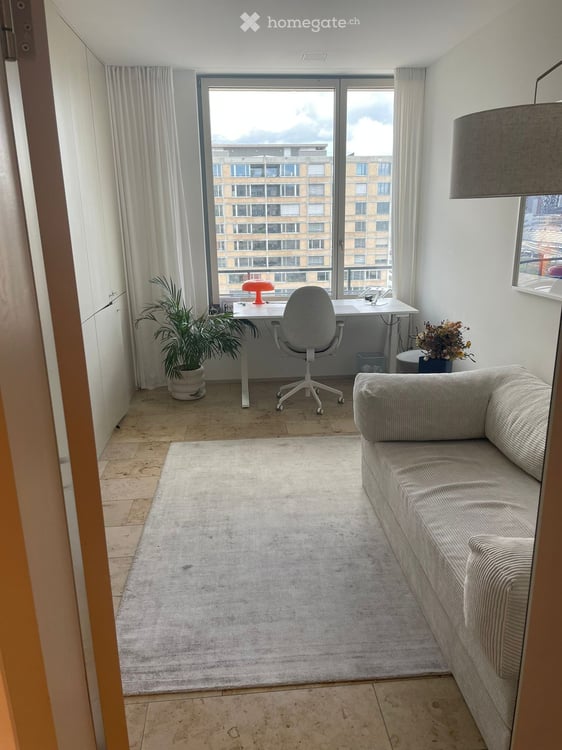 MitbewohnerIn gesucht für 4.5-Zimmer Wohnung (luxuriös, 13. Stock) 6