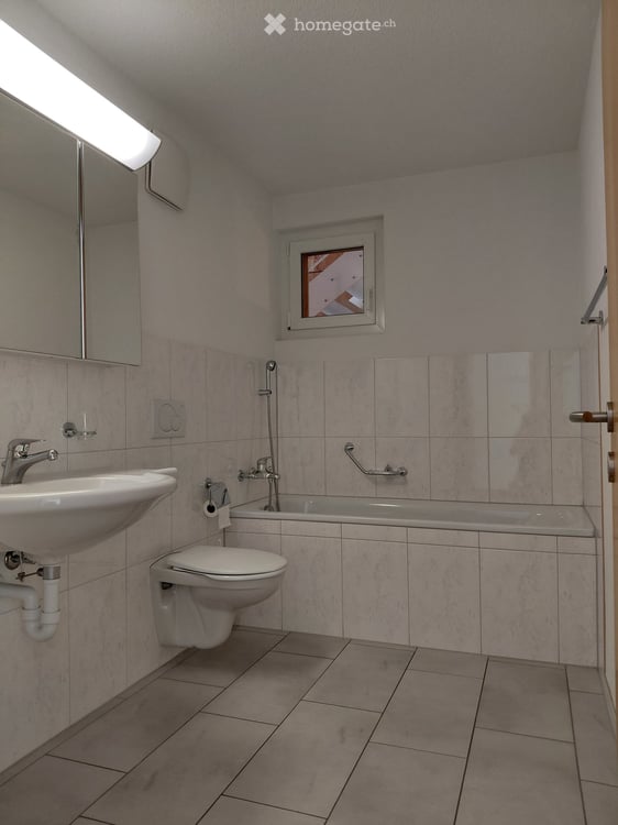 Helle 4.5-Zimmer-Wohnung mit Balkon und schöner Aussicht in Eggiwil 6