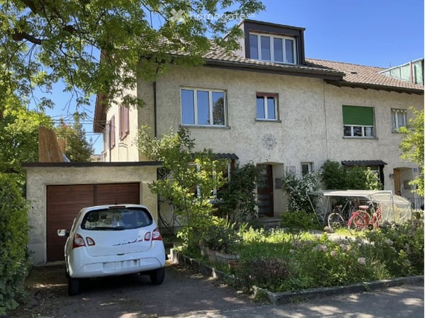 Eck-Einfamilienhaus mit Garage 13