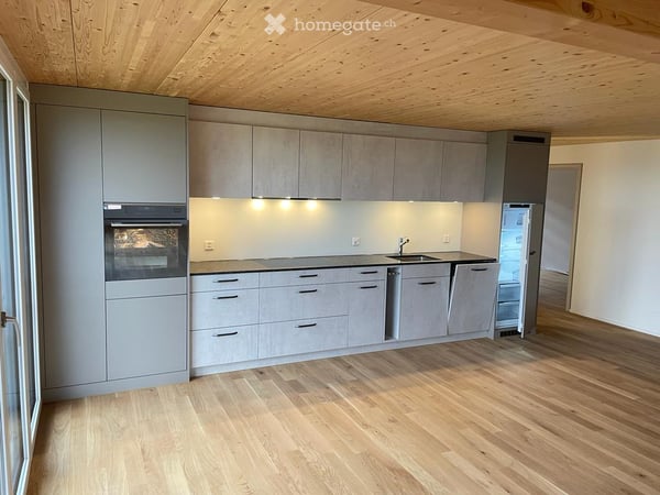 Moderne 3.5-Zimmer-Neubauwohnung mit traumhafter Aussicht in Homberg b. Thun 2
