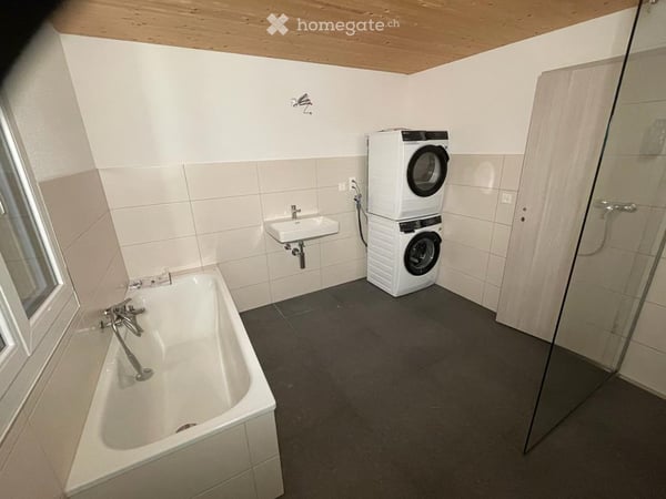 Moderne 3.5-Zimmer-Neubauwohnung mit traumhafter Aussicht in Homberg b. Thun 6