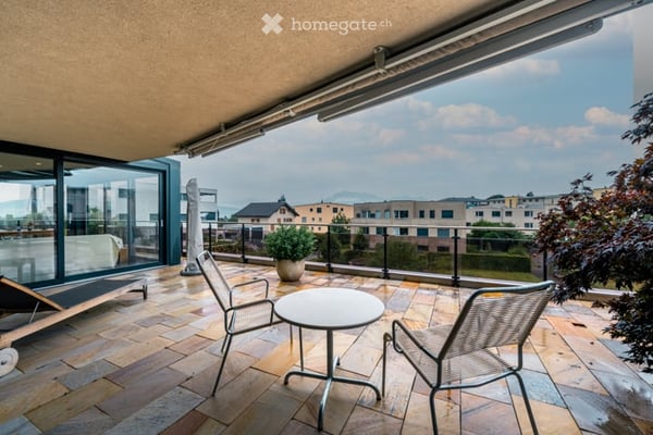 Grosszügige 5.5-Zimmer-Dachwohnung mit Panoramablick in Eschenbach LU 16