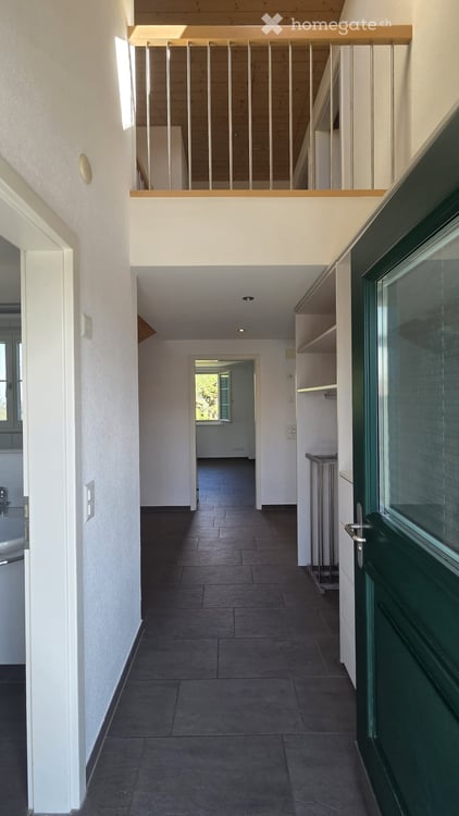 Charmante 4.5-Zimmer-Maisonette-Wohnung in Oetwil am See 2