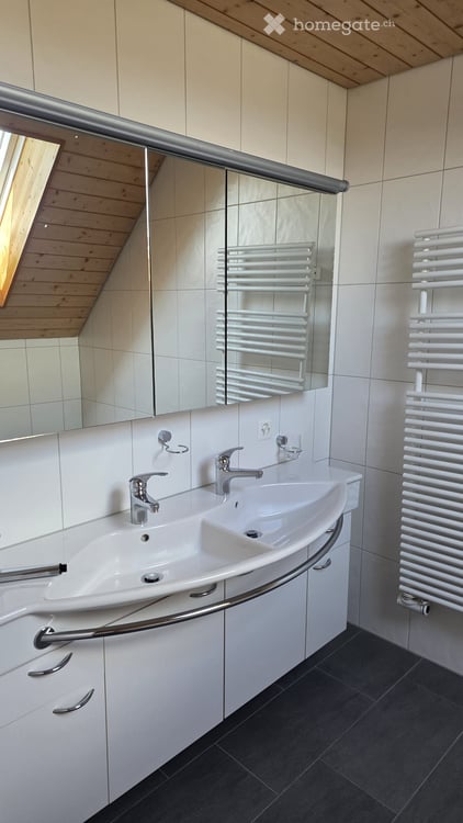 Charmante 4.5-Zimmer-Maisonette-Wohnung in Oetwil am See 7