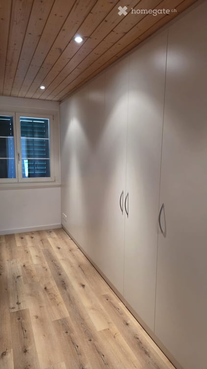 Charmante 4.5-Zimmer-Maisonette-Wohnung in Oetwil am See 6