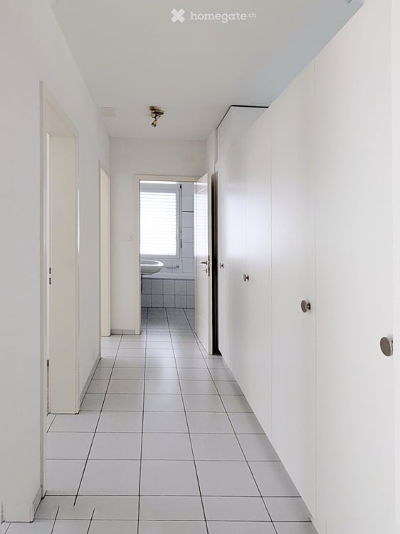 Helle 4.5-Zimmer-Wohnung mit Balkon und Garage in St. Gallen 8