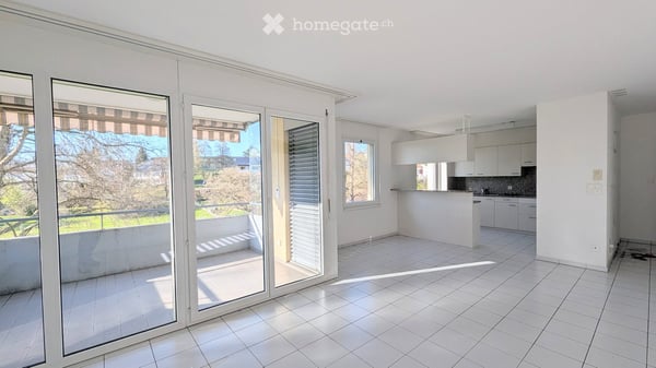 Helle 4.5-Zimmer-Wohnung mit Balkon und Garage in St. Gallen 2
