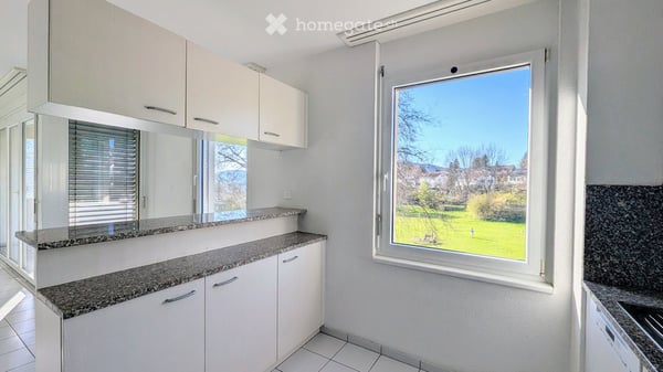 Helle 4.5-Zimmer-Wohnung mit Balkon und Garage in St. Gallen 4