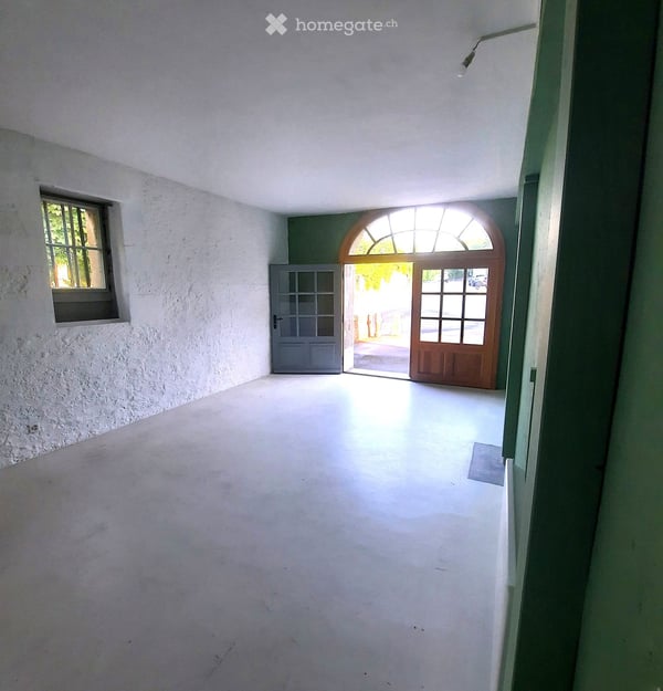 Local commercial de caractère à Coppet – 140 m² rénovés dans un bâtiment historique 4