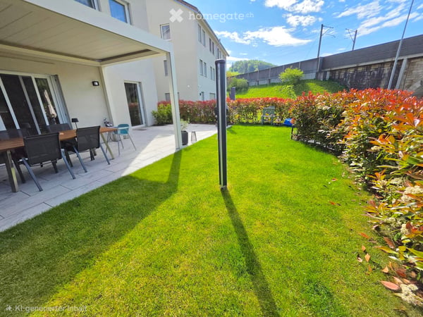 Doppeleinfamilienhaus in Zeihen 4