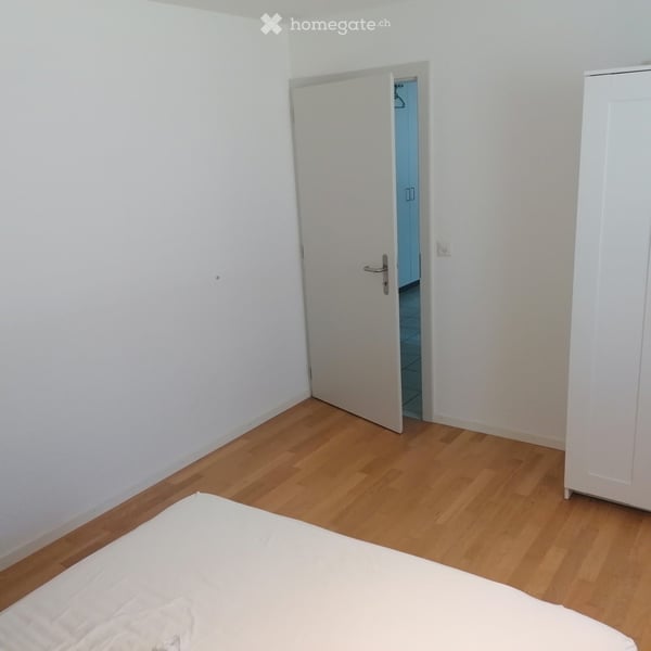 Gemütliche 2.5-Zimmer-Wohnung mit Balkon in Brünisried 11