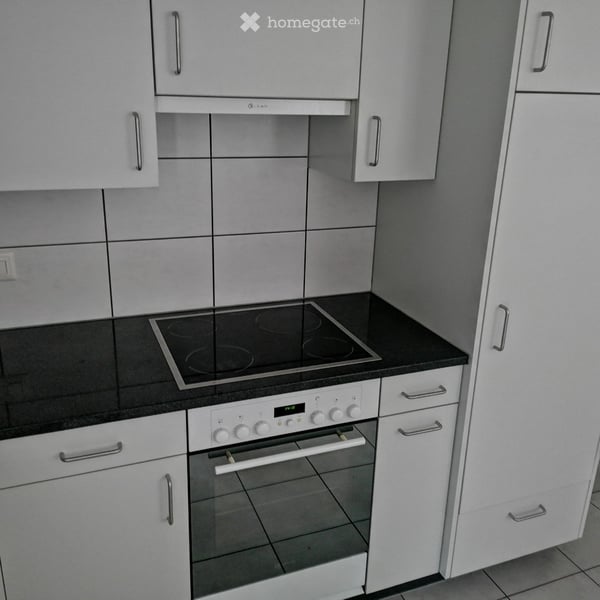Gemütliche 2.5-Zimmer-Wohnung mit Balkon in Brünisried 3