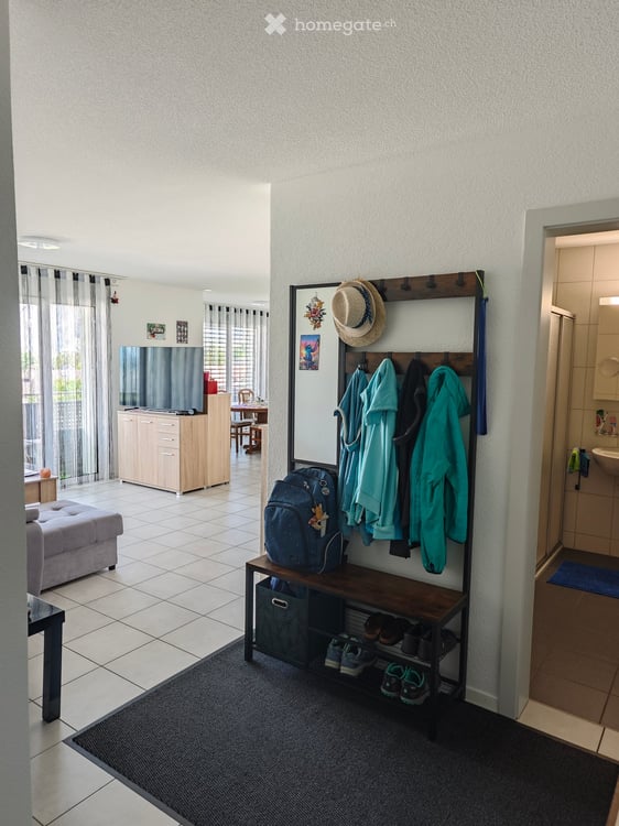 Gemütliche 2.5-Zimmer-Wohnung mit Balkon in Brünisried 6