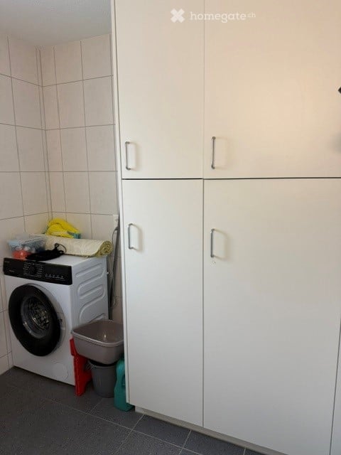 Gemütliche 2.5-Zimmer-Wohnung mit Balkon in Brünisried 8
