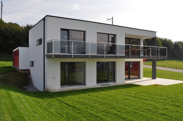 Magnifique villa individuelle de 4 ½ pièces avec terrasses et jardin de 500 m2 à Estavayer-le-Lac
