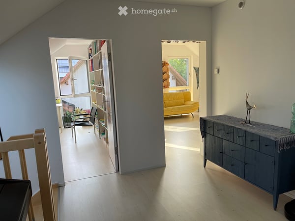 Modernes helles 7.5 Zimmer Einfamilienhaus an schöner, ruhiger Lage mit Umschwung 14