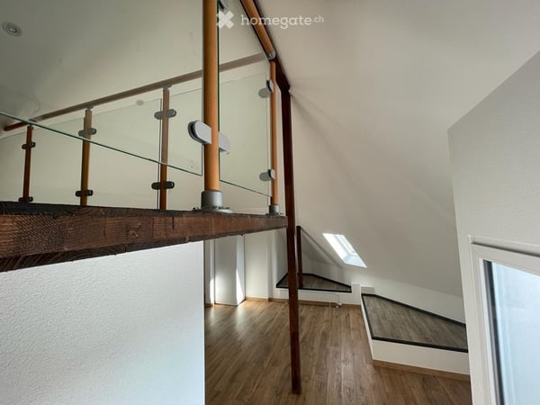 Charmante 1.5-Zimmer-Dachwohnung mit Balkon in Frenkendorf 5
