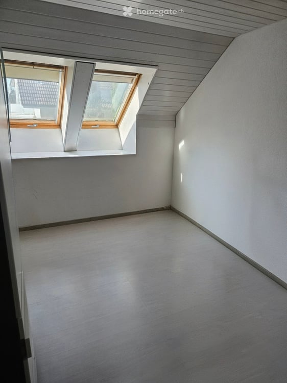 Charmantes 6-Zimmer-Zweifamilienhaus an ruhiger Lage in Bolken 4