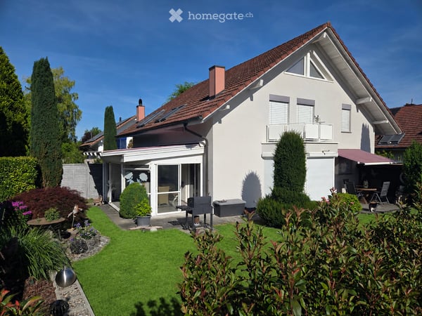 Charmantes 6-Zimmer-Zweifamilienhaus an ruhiger Lage in Bolken