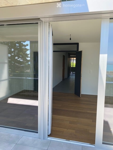 Appartements neufs de 2.5 pièces avec deux balcons à Peseux/NE, parking inclus. 14